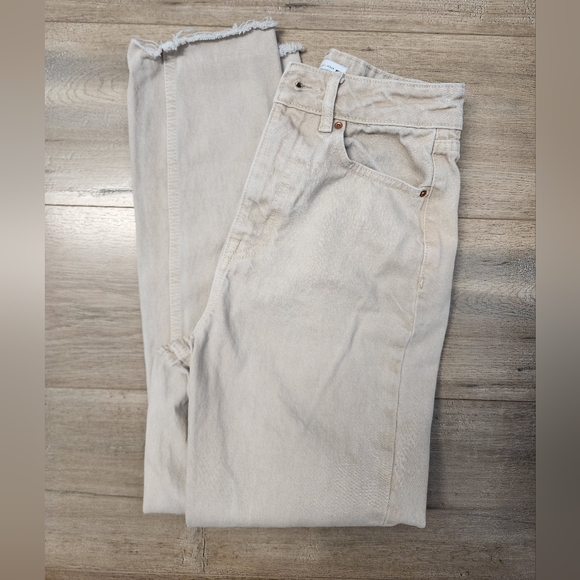 ZARA mom jeans in tan / beige / cream - Picture 4 of 5